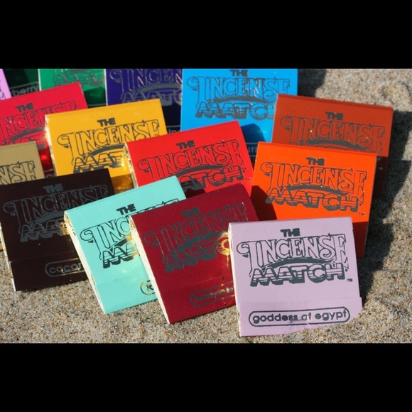 Incense Matches | Matchbook Matches - 5 Packs - Picture 13 of 16